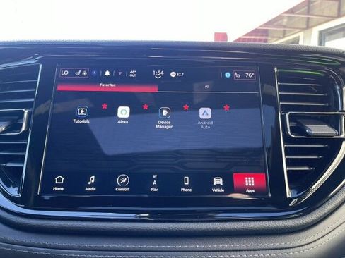 Used 2022 Dodge Durango GT image 35