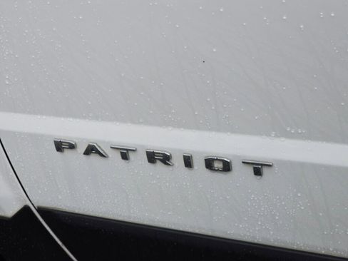 Used 2014 Jeep Patriot Limited w/ Sun/Sound Group image 12