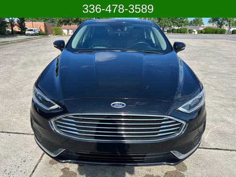 Used 2019 Ford Fusion SEL FWD image 8