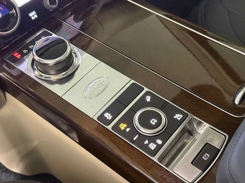 Used 2018 Land Rover Range Rover HSE AWD/4WD image 28
