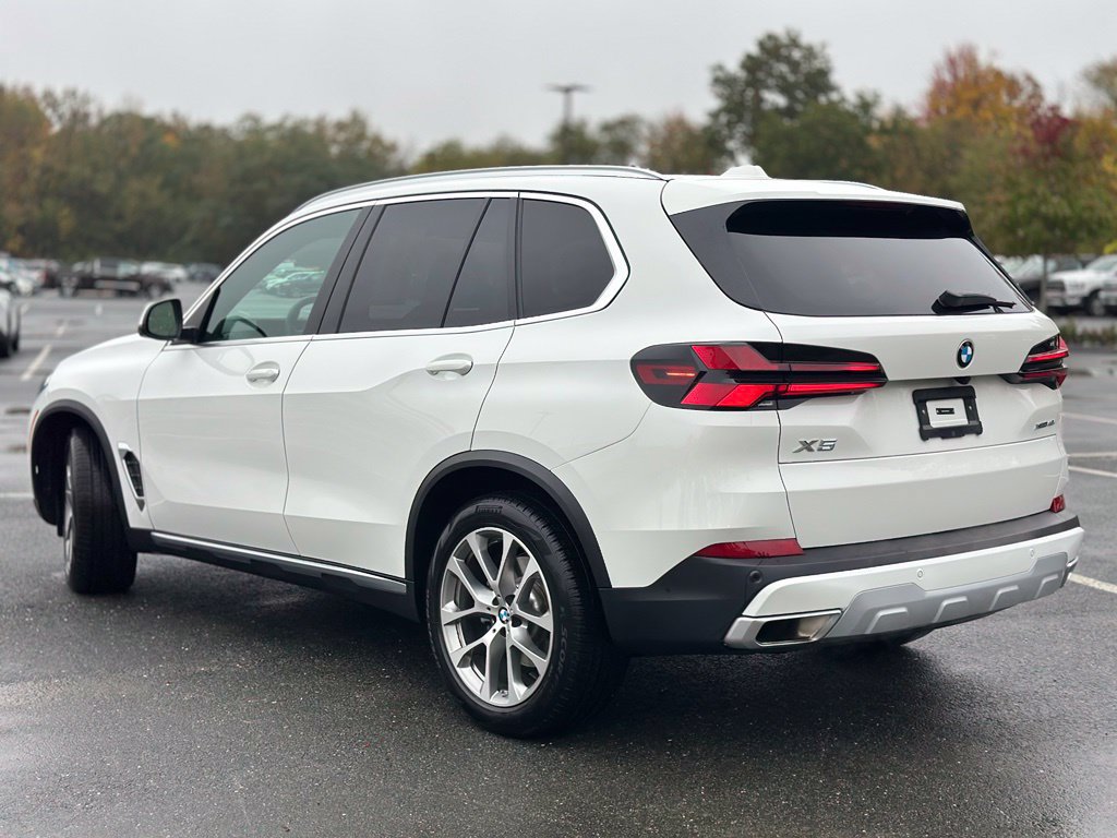 Certified 2026 BMW X5 xDrive40i AWD/4WD image 4