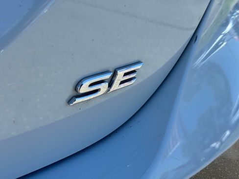 Certified 2023 Toyota Camry SE FWD image 11