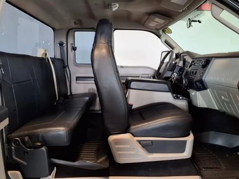 Used 2009 Ford F250 XL image 11