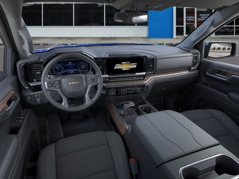 New 2025 Chevrolet Silverado 1500 LT image 15