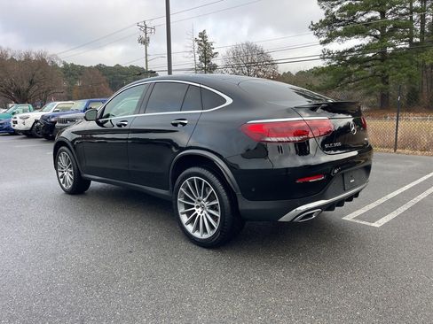 Used 2020 Mercedes-Benz GLC 300 4MATIC Coupe image 11