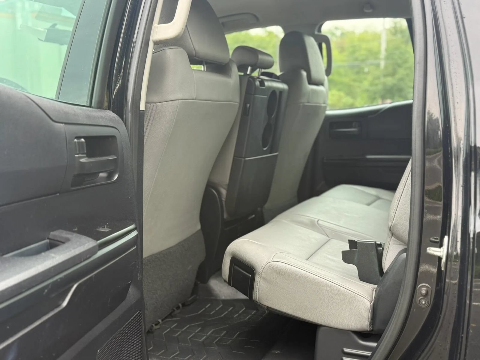 Used 2014 Toyota Tundra SR AWD/4WD image 12