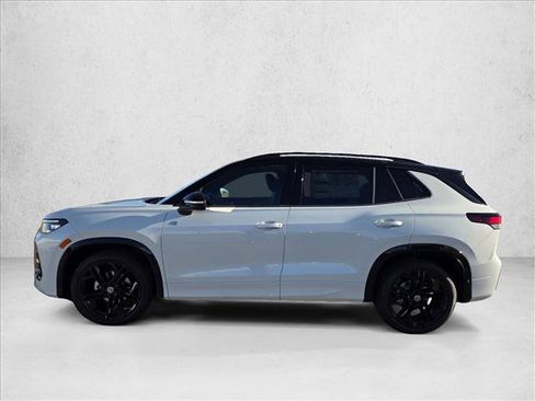 New 2026 Volkswagen Tiguan SE R-Line FWD image 5