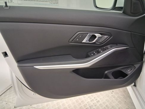 New 2026 BMW 330i Sedan w/ Convenience Package image 12