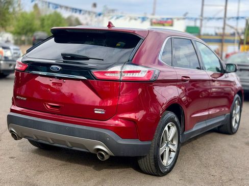Used 2019 Ford Edge SEL w/ Equipment Group 201A AWD/4WD image 2
