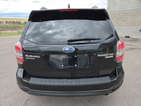 Used 2016 Subaru Forester 2.5i Limited AWD/4WD image 4