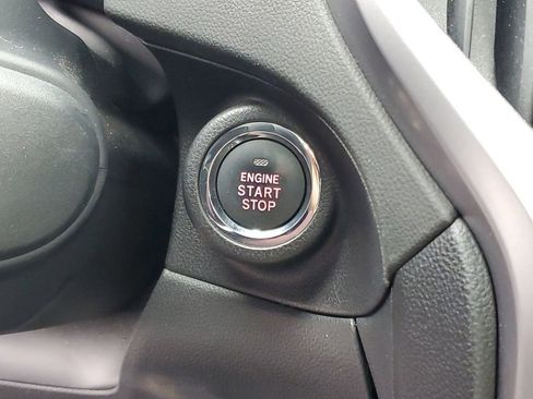 Used 2019 Subaru Ascent Limited w/ Popular Package #2 image 16