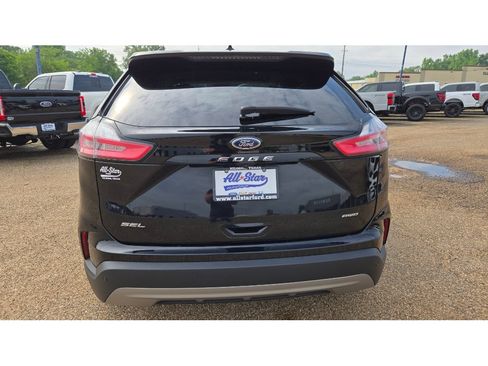 Used 2024 Ford Edge SEL AWD/4WD image 4