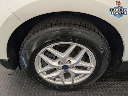 Certified 2022 Ford Edge SEL w/ Convenience Package AWD/4WD image 7