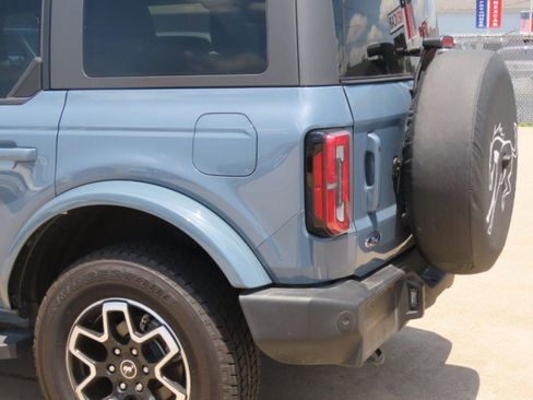 Used 2024 Ford Bronco Outer Banks AWD/4WD image 13