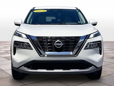 Used 2023 Nissan Rogue SV AWD/4WD image 3