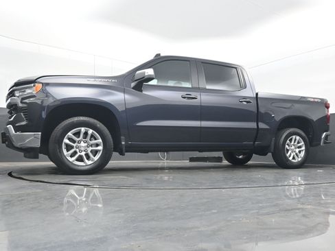 Used 2024 Chevrolet Silverado 1500 LT image 22