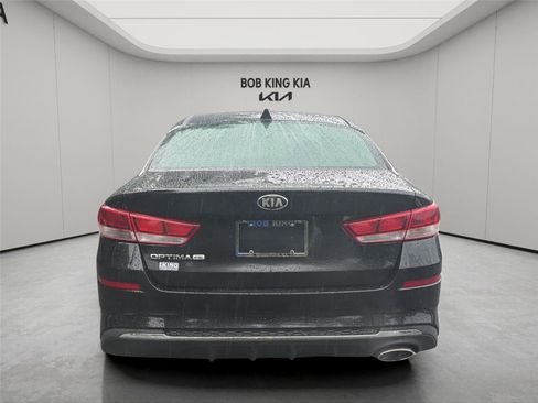 Used 2019 Kia Optima LX FWD image 4