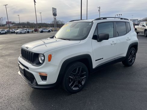 Used 2021 Jeep Renegade Latitude image 1