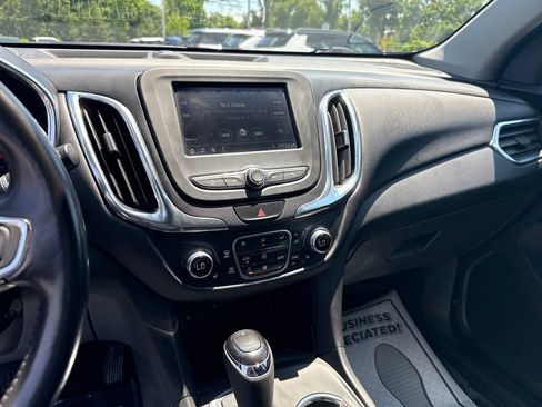 Used 2020 Chevrolet Equinox LT AWD/4WD image 29