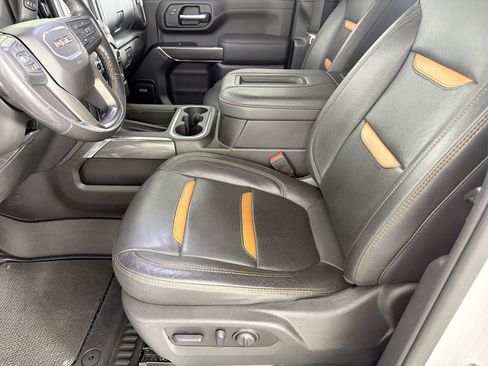 Used 2022 GMC Sierra 2500 AT4 w/ AT4 Premium Plus Package AWD/4WD image 8