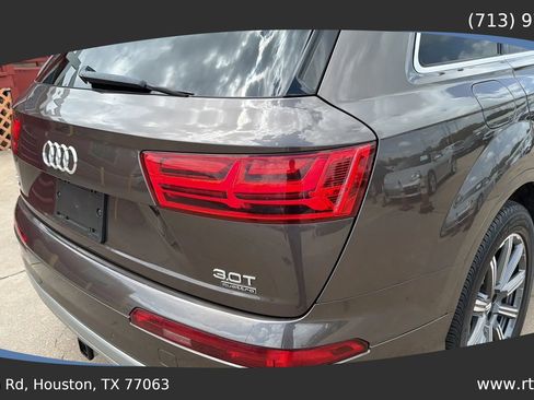 Used 2017 Audi Q7 3.0T Prestige image 19