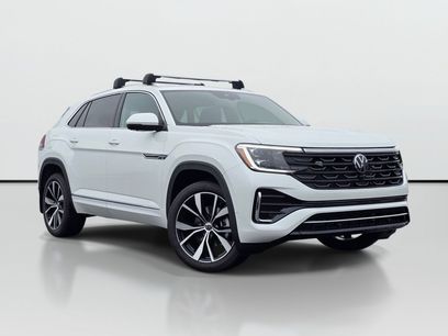New 2026 Volkswagen Atlas Cross Sport SEL Premium R-Line