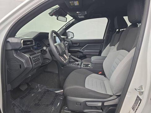 Used 2025 Toyota 4Runner TRD Off-Road AWD/4WD image 18