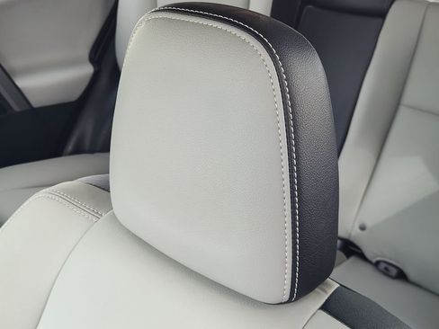 Used 2017 Toyota RAV4 Limited FWD image 24