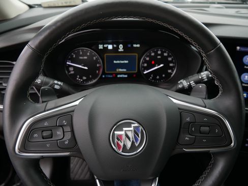 Used 2021 Buick Envision Essence w/ Technology Package I image 25