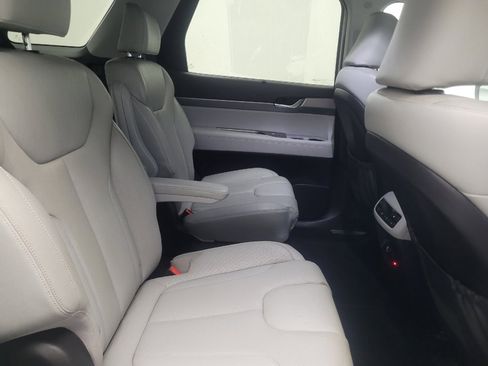 Used 2021 Hyundai Palisade SEL w/ Premium Package FWD image 19