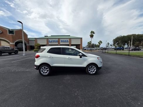 Used 2020 Ford EcoSport SE FWD image 4
