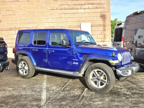 Used 2020 Jeep Wrangler Unlimited Sahara w/ Uconnect 4C Nav & Sound Group AWD/4WD image 2