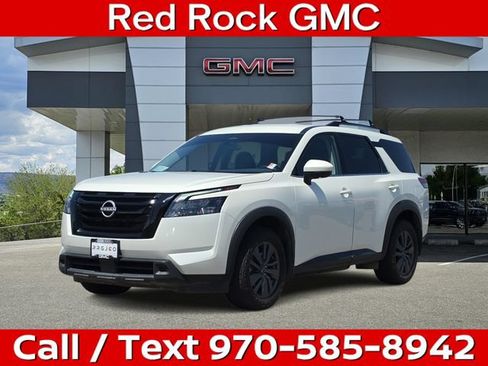 Used 2023 Nissan Pathfinder SV w/ SV Black Package AWD/4WD image 1