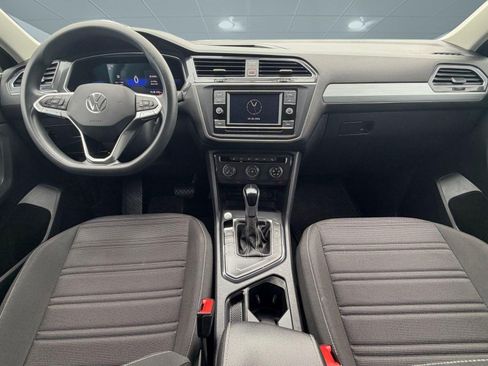 Used 2022 Volkswagen Tiguan S FWD image 13