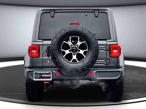 Used 2018 Jeep Wrangler Unlimited Rubicon image 5