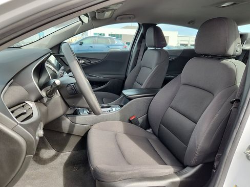 Used 2024 Chevrolet Malibu LT image 13