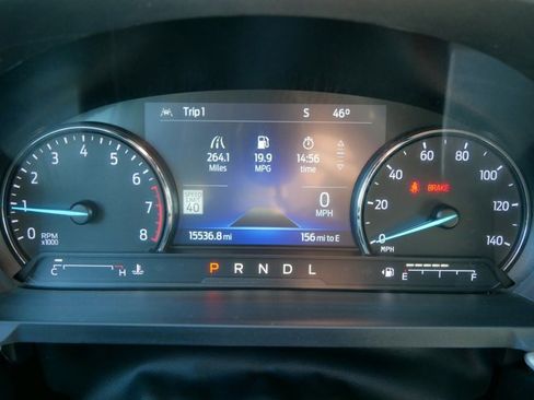 Certified 2022 Ford Explorer XLT w/ Equipment Group 202A image 23