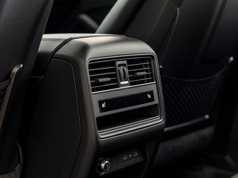 New 2026 Porsche Cayenne AWD/4WD image 38