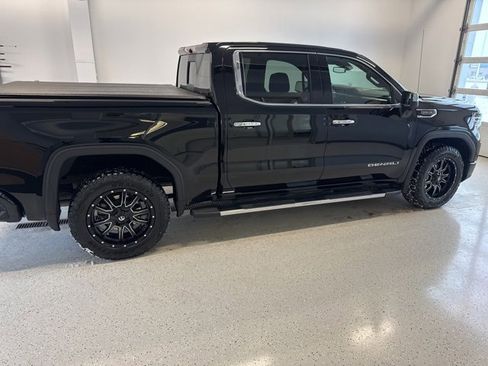 Used 2023 GMC Sierra 1500 Denali image 11