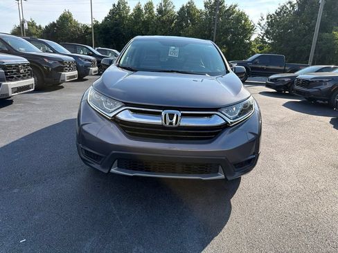 Used 2018 Honda CR-V LX image 2