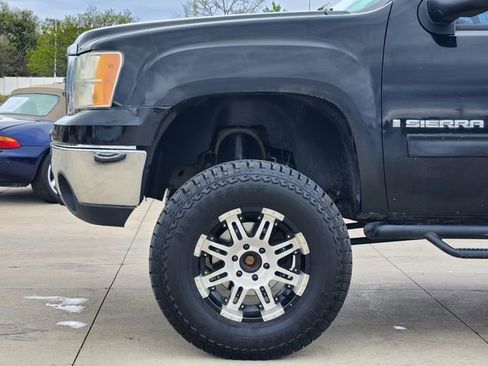 Used 2008 GMC Sierra 1500 SLE w/ Power Pack Plus AWD/4WD image 10
