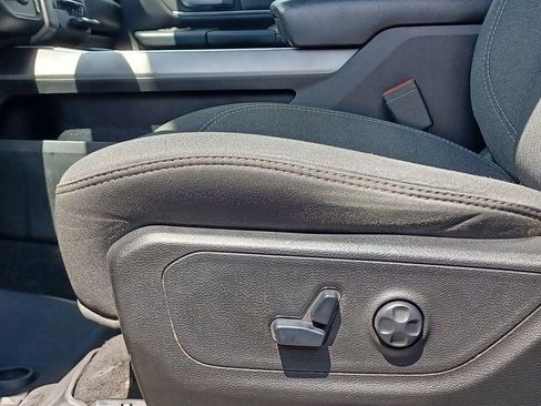 Used 2020 RAM 1500 Big Horn AWD/4WD image 9