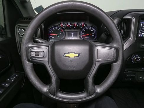 Used 2022 Chevrolet Silverado 2500 Custom w/ Custom Value Package AWD/4WD image 24