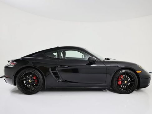Certified 2024 Porsche 718 Cayman S RWD image 8