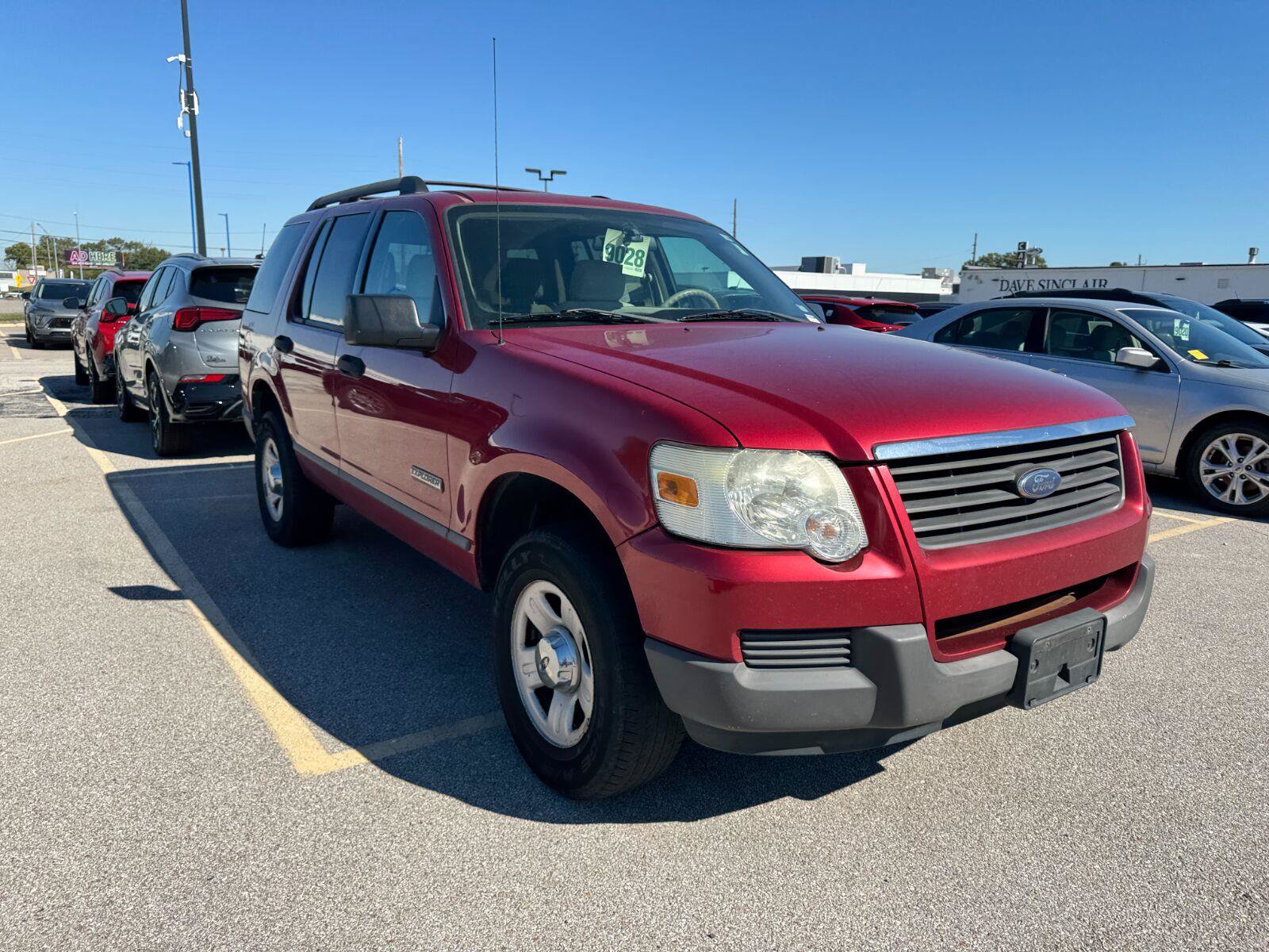 Used 2006 Ford Explorer XLS RWD image 8