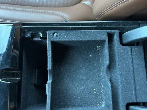 Used 2021 Lincoln Nautilus Reserve image 33