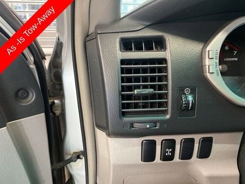 Used 2004 Toyota 4Runner Limited image 11