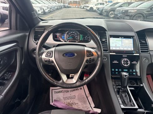 Used 2018 Ford Taurus SHO image 29