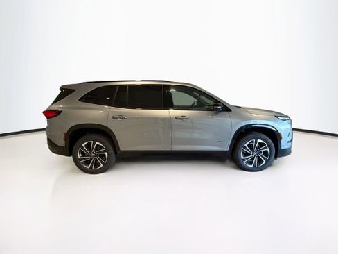 New 2026 Buick Enclave Sport Touring w/ Super Cruise Package image 8