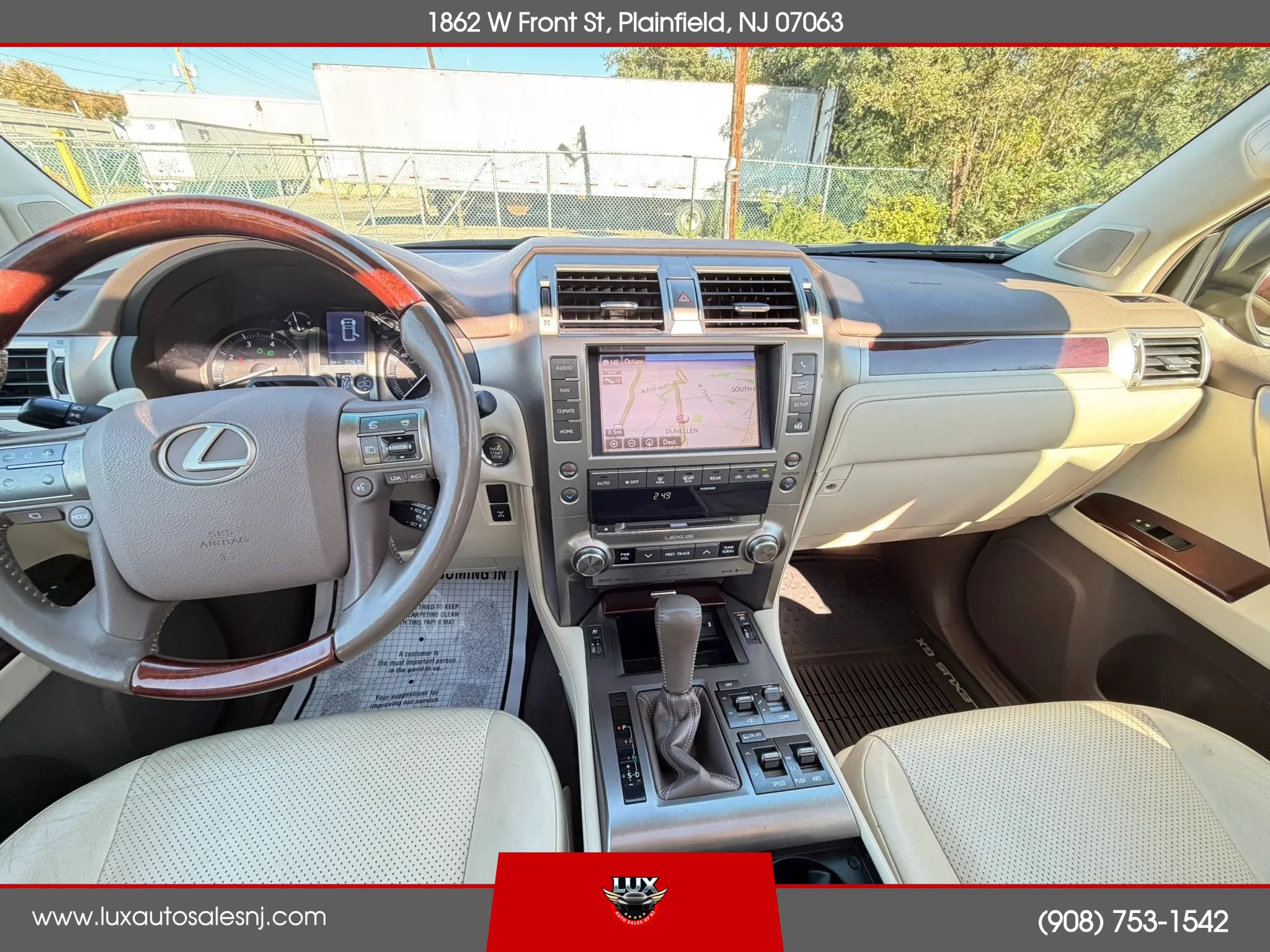 Used 2015 Lexus GX 460 Luxury AWD/4WD image 34